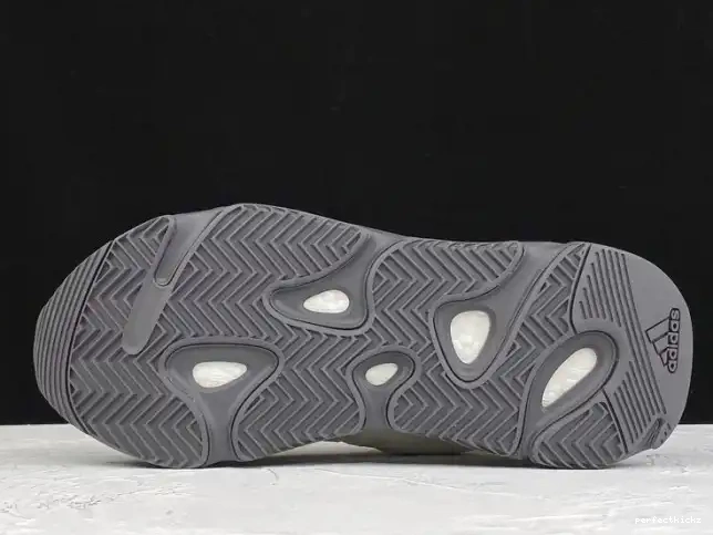 Boost Bone FY3729 MNVN 700 Yeezy Adidas 0630